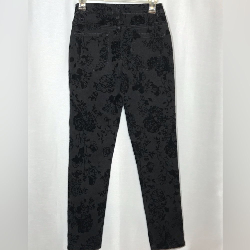 DG2 Diane Gilman Black Velvet Pants Womes 4P